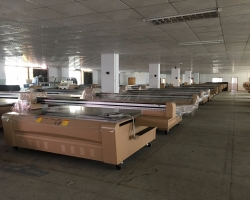 uv平板打印机出现飞墨情况如何解决