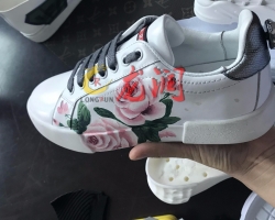 皮革18新利客服有哪些特点？