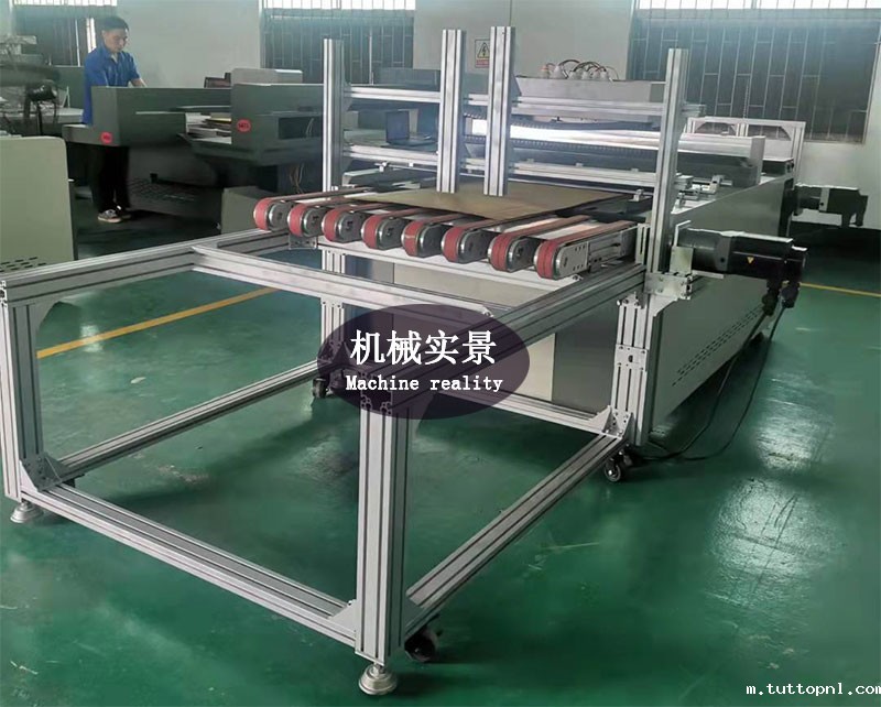 纸箱无版印刷机设备实拍，纸箱数码印刷机厂家实拍机械。