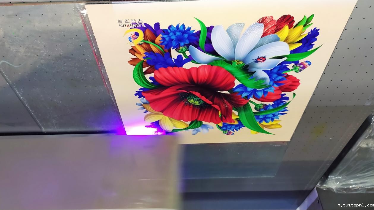 uv打印机,uv平板打印机,万能打印机,uv彩印机,uv打印机厂家,18新利吧