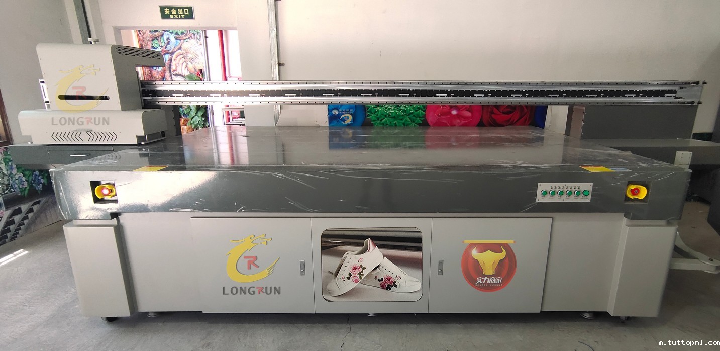 uv打印机,uv平板打印机,万能打印机,uv彩印机,uv打印机厂家,18新利吧